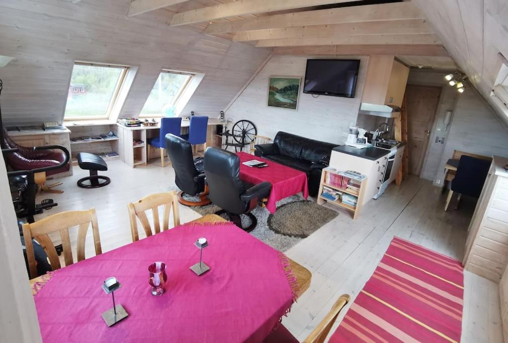 Topfloor Apartment Separate Entranc Nice View Stord Fitjar Extérieur photo